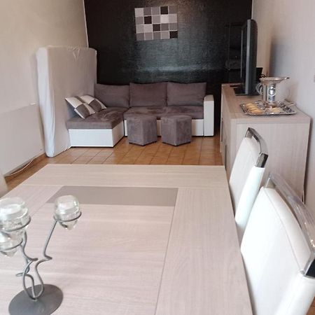 Vitre Centre Ville Bel Appartement A Decouvrir Buitenkant foto
