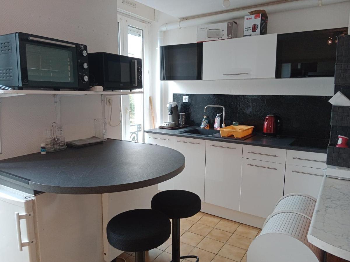 Vitre Centre Ville Bel Appartement A Decouvrir Buitenkant foto